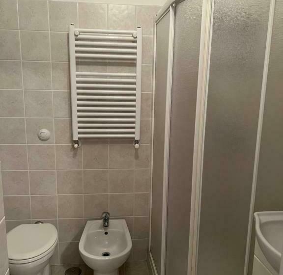 اتاق استاندارد چهار تخته, La Torretta A San Terenzo