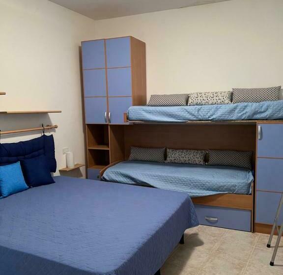 اتاق استاندارد چهار تخته, La Torretta A San Terenzo