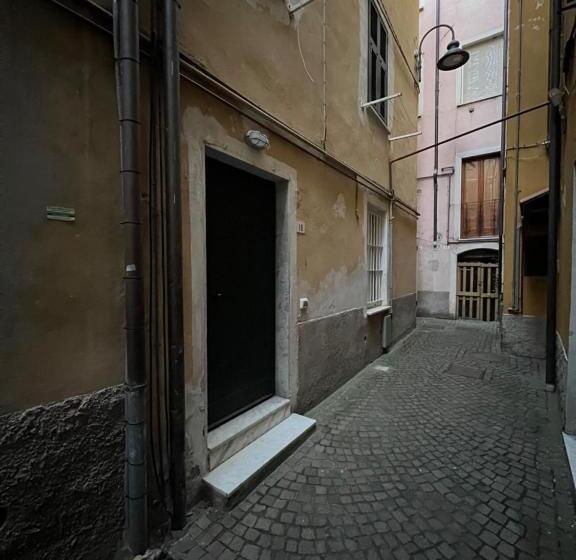 اتاق استاندارد, La Torretta A San Terenzo