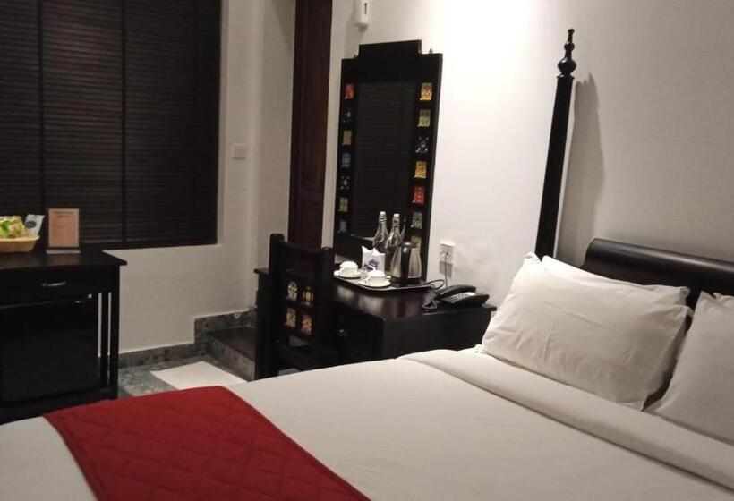 اتاق اجرایی, Napier Heritage By Velvet Hotels