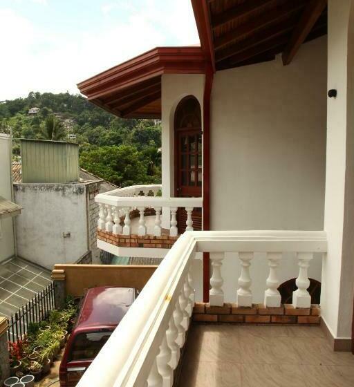 جناح عائلي, Kan̆du