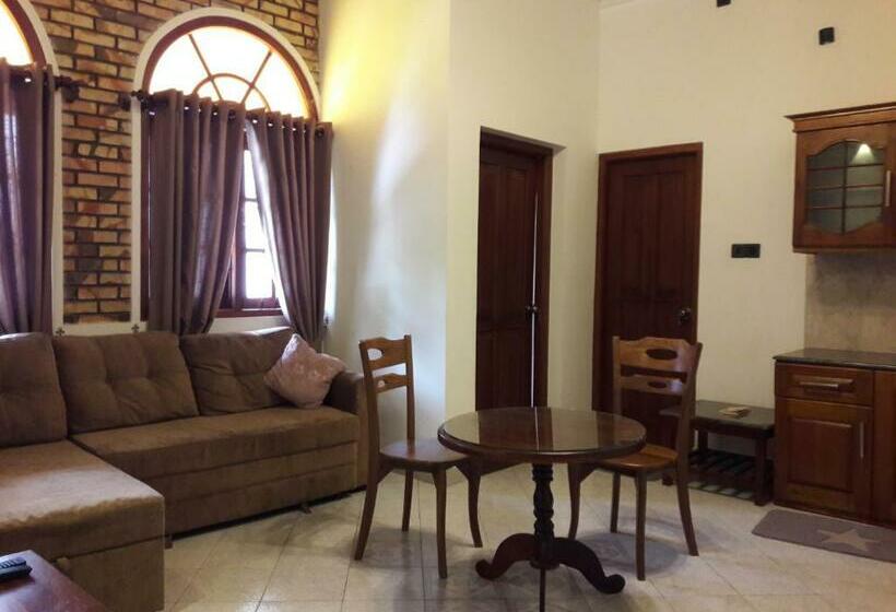 جناح عائلي, Kan̆du