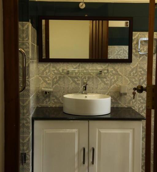 غرفة قياسية, Kan̆du