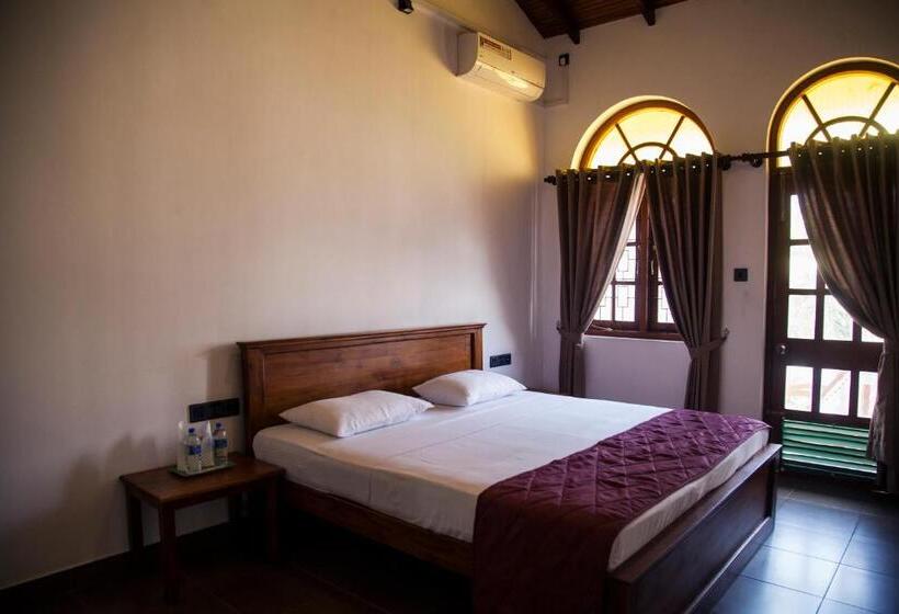 جناح عائلي, Kan̆du