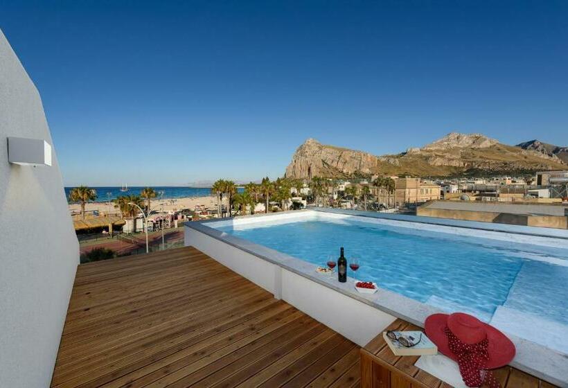 דירת חדר נוף לים, Residence Luce Del Mare