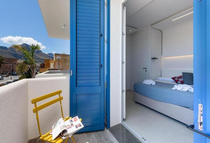 דירת חדר נוף לים, Residence Luce Del Mare