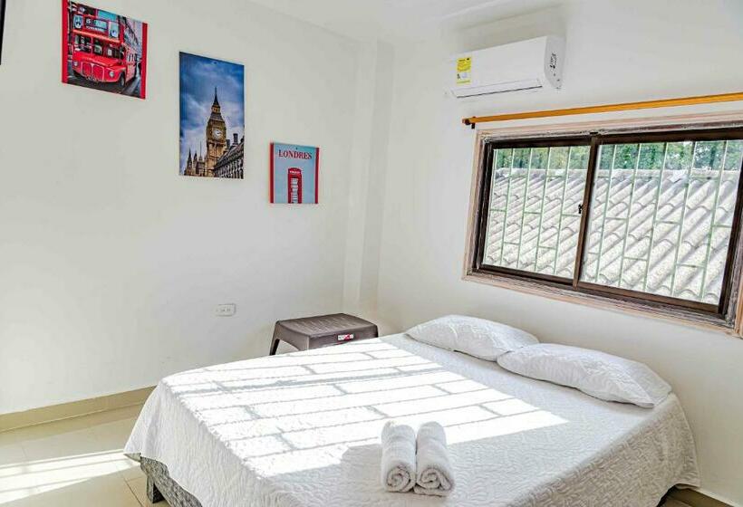 اتاق استاندارد, Luna Cartagena Airport