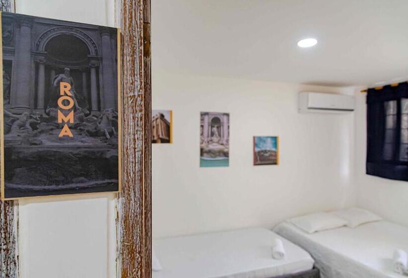 اتاق خانوادگی, Luna Cartagena Airport