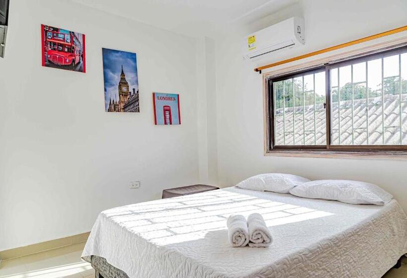 Standard room with outdoor bath, Luna Cartagena Airport