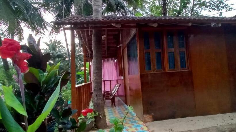 Шале Superior 1 Спальня, Shiv Sai Huts