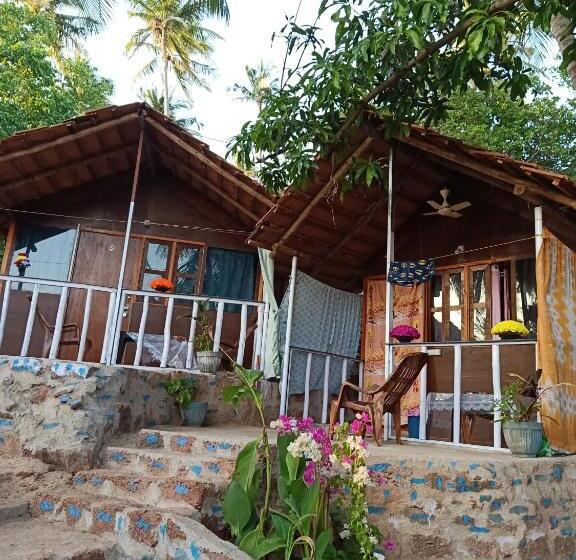 Номер Economy, Shiv Sai Huts