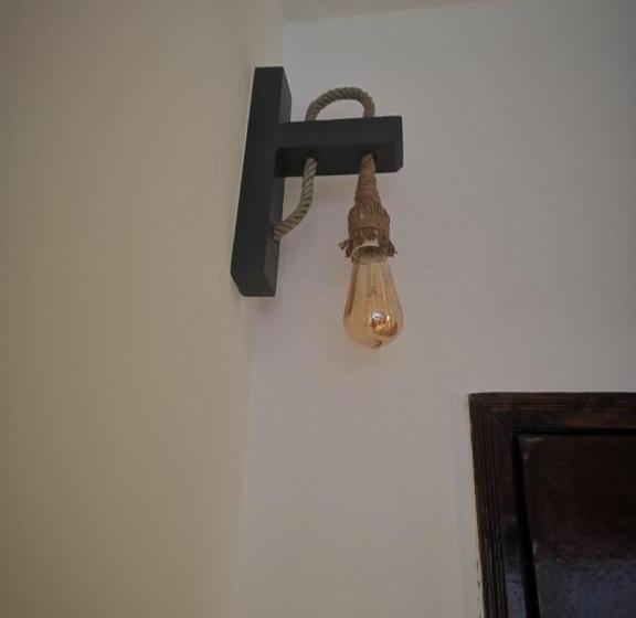 スタンダードルーム, Guest House аnestievi