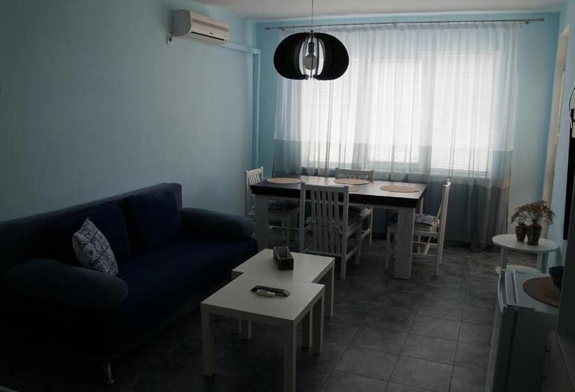 デラックスファミリールーム, Guest House аnestievi