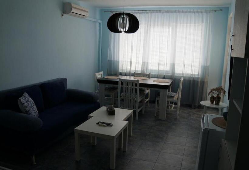 デラックスファミリールーム, Guest House аnestievi