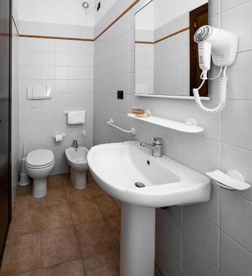 이코노미 싱글 룸, Roof Garden Rooms