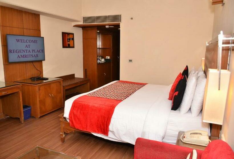 デラックスルーム, Regenta Place Amritsar By Royal Orchid Hotels Limited