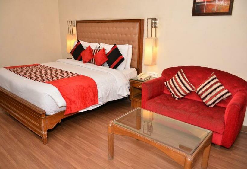 Номер Deluxe, Regenta Place Amritsar By Royal Orchid Hotels Limited