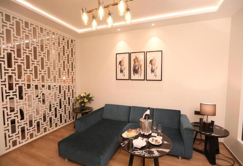 スイート, Regenta Place Amritsar By Royal Orchid Hotels Limited