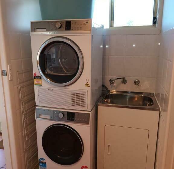 شقة غرفة واحدة, Grandeur Holiday Units