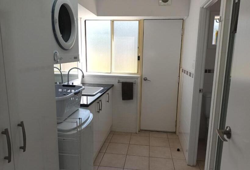 شقة 3 غرف, Grandeur Holiday Units