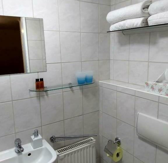 חדר בסיסי, Haus Hepi B&b