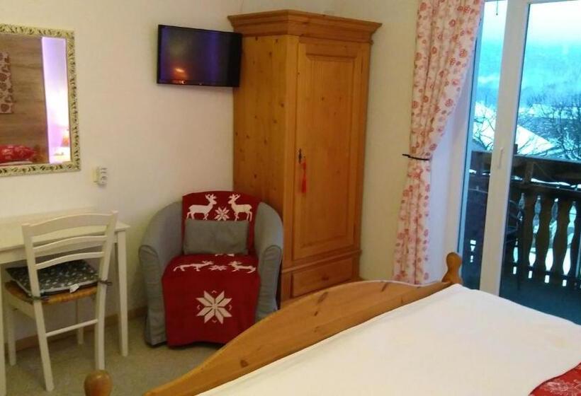 חדר משפחתי, Haus Hepi B&b