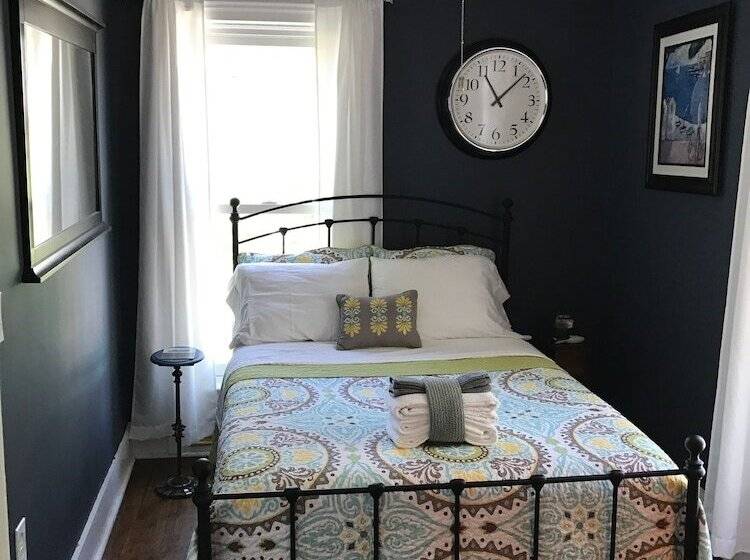 스탠다드 룸 공동 욕실, Netherfield Natural Farm