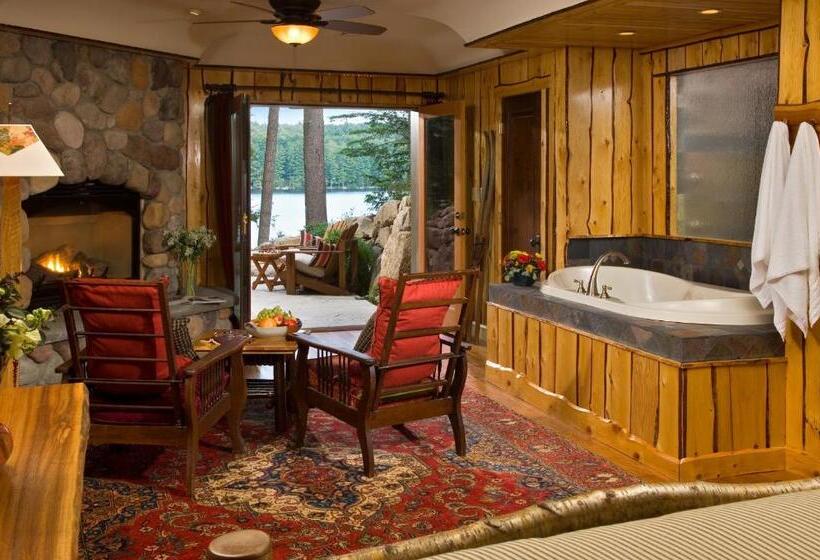 デラックススイート, The Fern Lodge