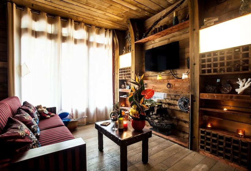 جناح, Camping Cap D Agde