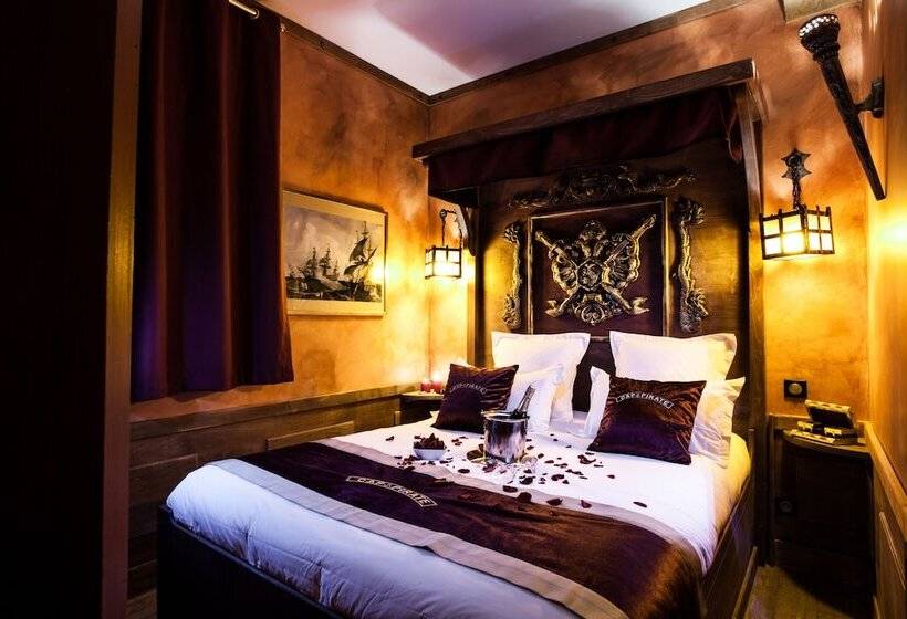 جناح, Camping Cap D Agde