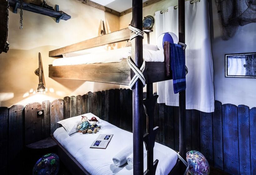 جناح, Camping Cap D Agde