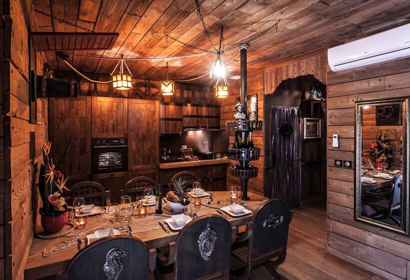 جناح, Camping Cap D Agde