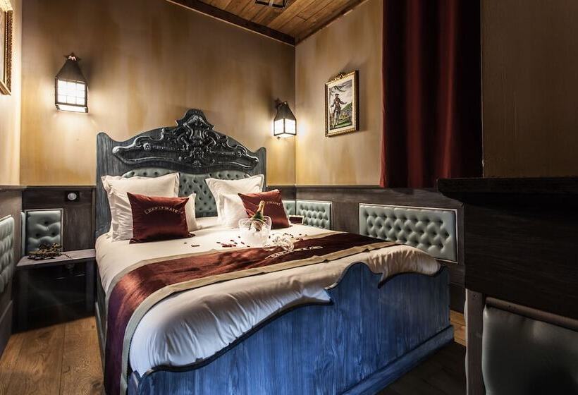 جناح, Camping Cap D Agde