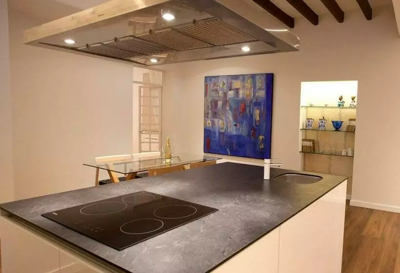 اتاق لوکس, Bosch Boutique
