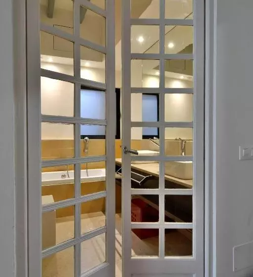 اتاق استاندارد, Bosch Boutique