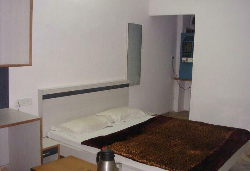 Номер Deluxe, Golden Deluxe