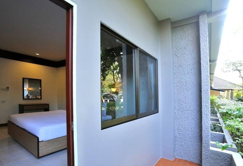 اتاق استاندارد, Pattra Mansion By Aksara Collection