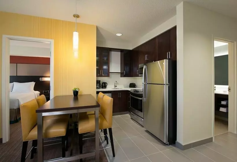 Sviitti 2 Makuuhuonetta, Residence Inn By Marriott Calgary South