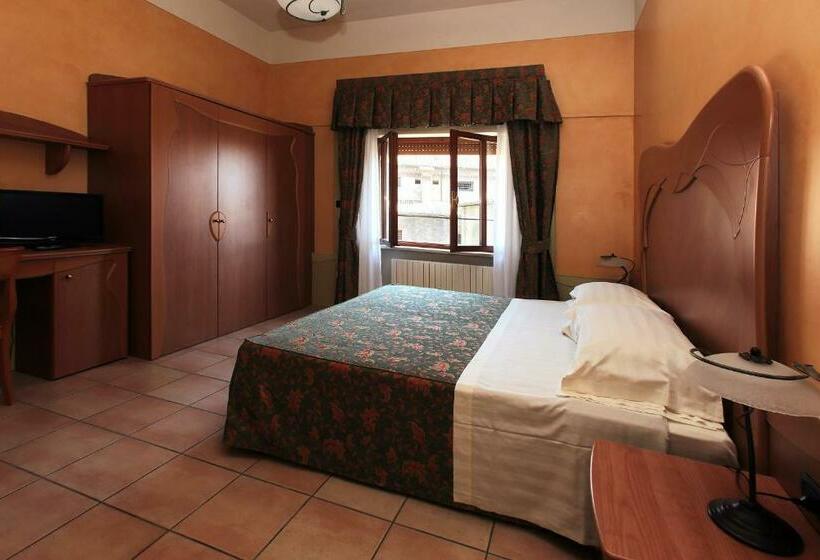 استودیوی استاندارد, Residence Liberty