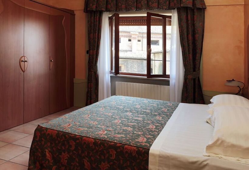 Studio Standard, Residence Liberty