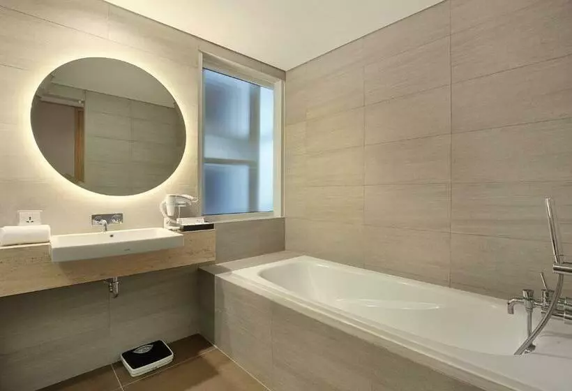 プレミアムスイート, Swissbelinn Simatupang