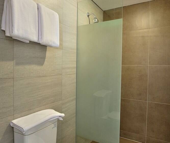 Номер Deluxe, Swissbelinn Simatupang