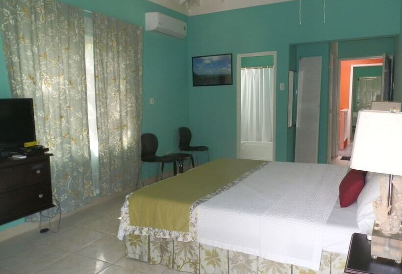 استودیوی پریمیوم, Montego Bay Club Resort