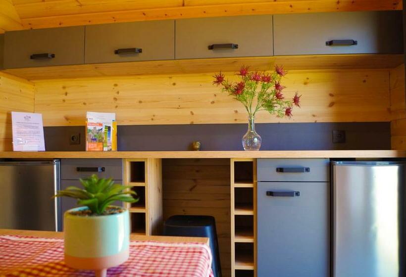 Хижина, Domaine Joseph Lafarge Wine Resort Oeno Tonneaux Expérience