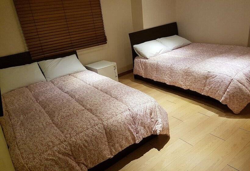 Cameră Familiară, Moon Sun Guesthouse