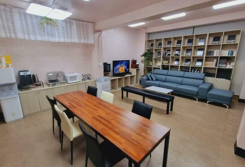 Cameră Triplă Standard, Moon Sun Guesthouse