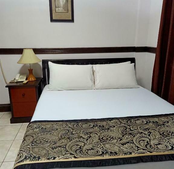 חדר אקונומי, The Gabriella Bed And Breakfast