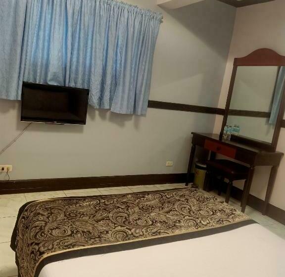 חדר אקונומי, The Gabriella Bed And Breakfast