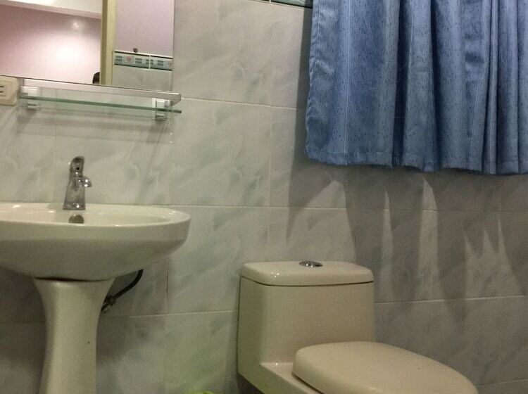 חדר אקונומי, The Gabriella Bed And Breakfast