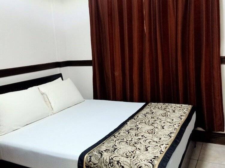 חדר אקונומי, The Gabriella Bed And Breakfast